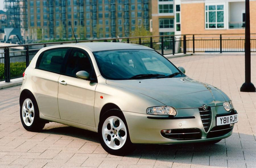  Alfa Romeo 147 5-Door (937B) 2001 года  (UK) (фото 11 из 12)